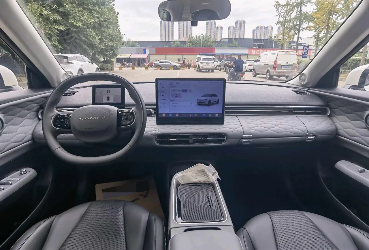 Dongfeng 2024 Nammi 01 430 Plus Smart Automatic 6