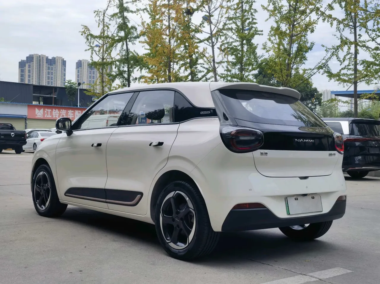 Dongfeng 2024 Nammi 01 430 Plus Smart Automatic 9