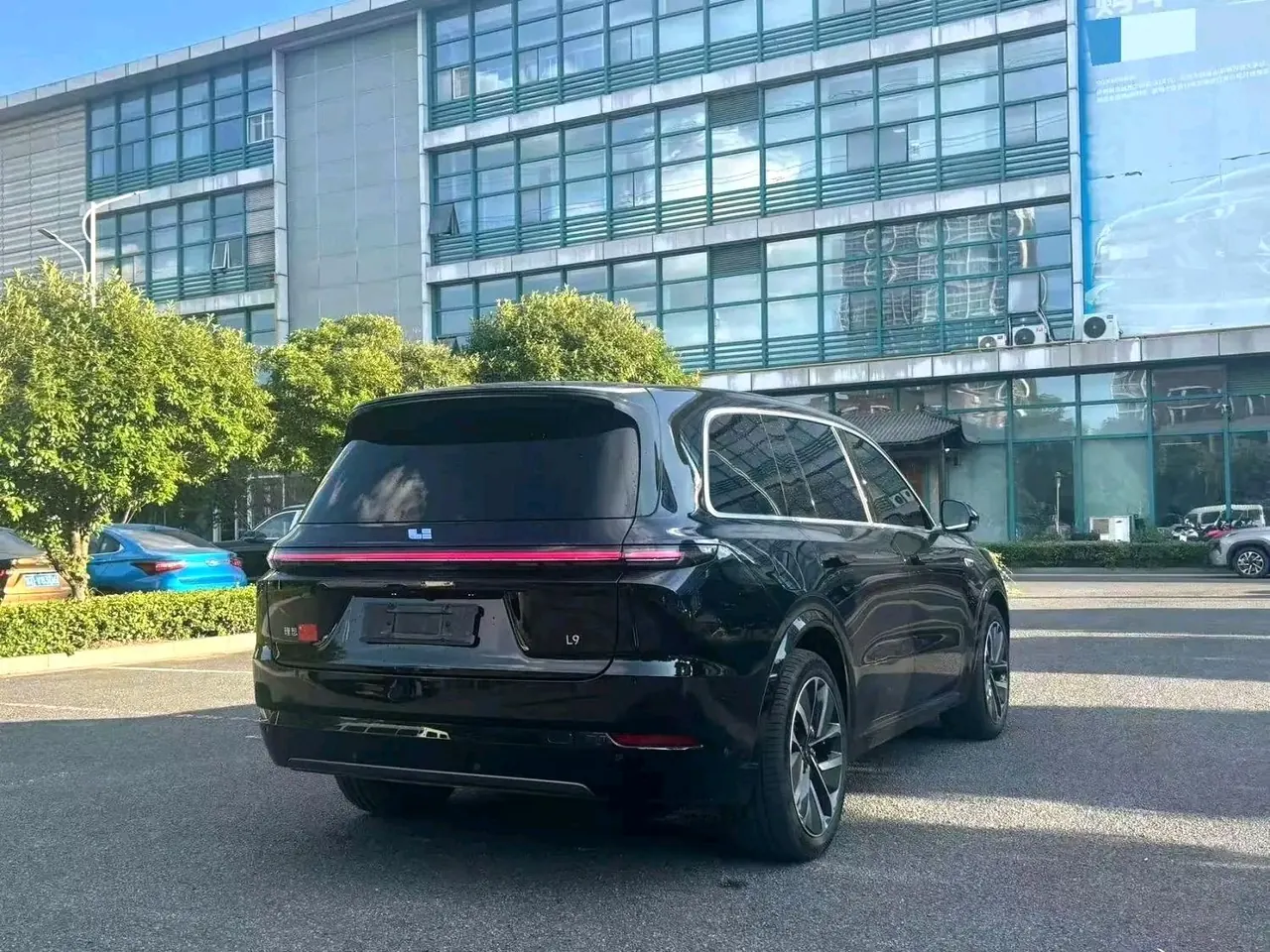 Li 2022 L9 1.5T Max Edition Automatic Gear 7