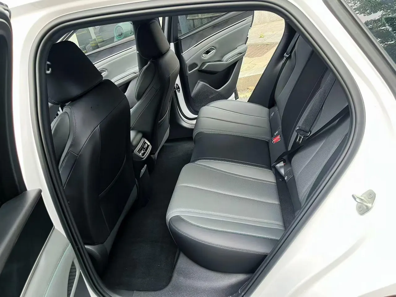 BYD 2026 Qin L DM-i 1.5 stepless 128KM leading automatic gear 6