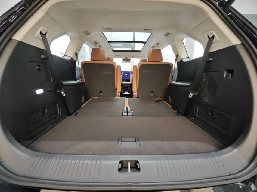 HongQi 2025 HS7 PHEV 2.0T 4-wheel drive 2 million commemorative 6-seat automatic gear 5