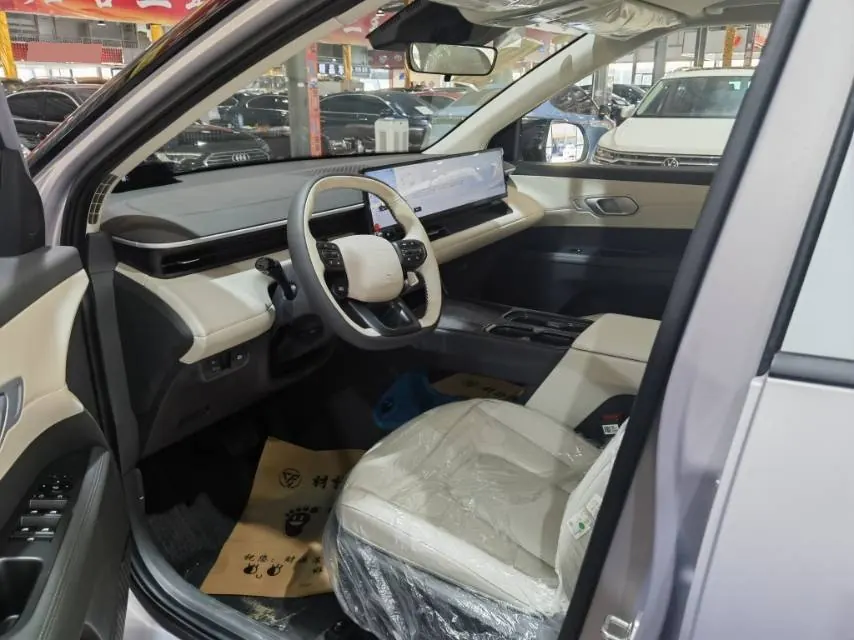 Hyundai 2025 EO Yi Europe Two-Drive SMART Edition 64.2kWh Automatic Gear 7