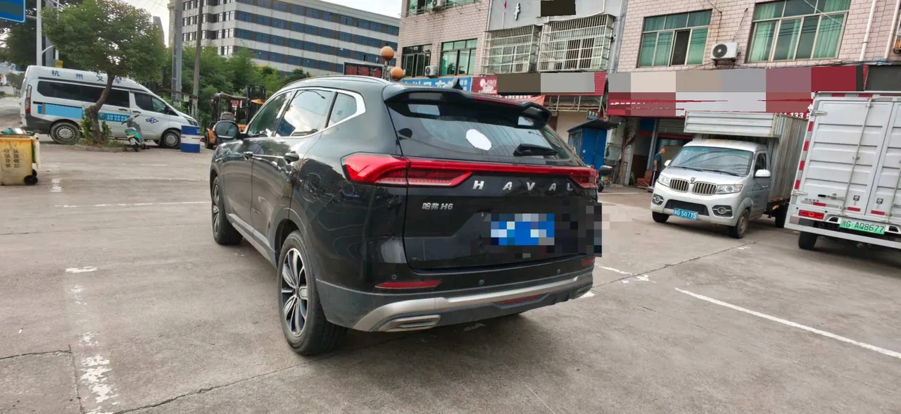 Haval 2023 H6 1.5T National Tide Champion Edition Automatic Gear 4
