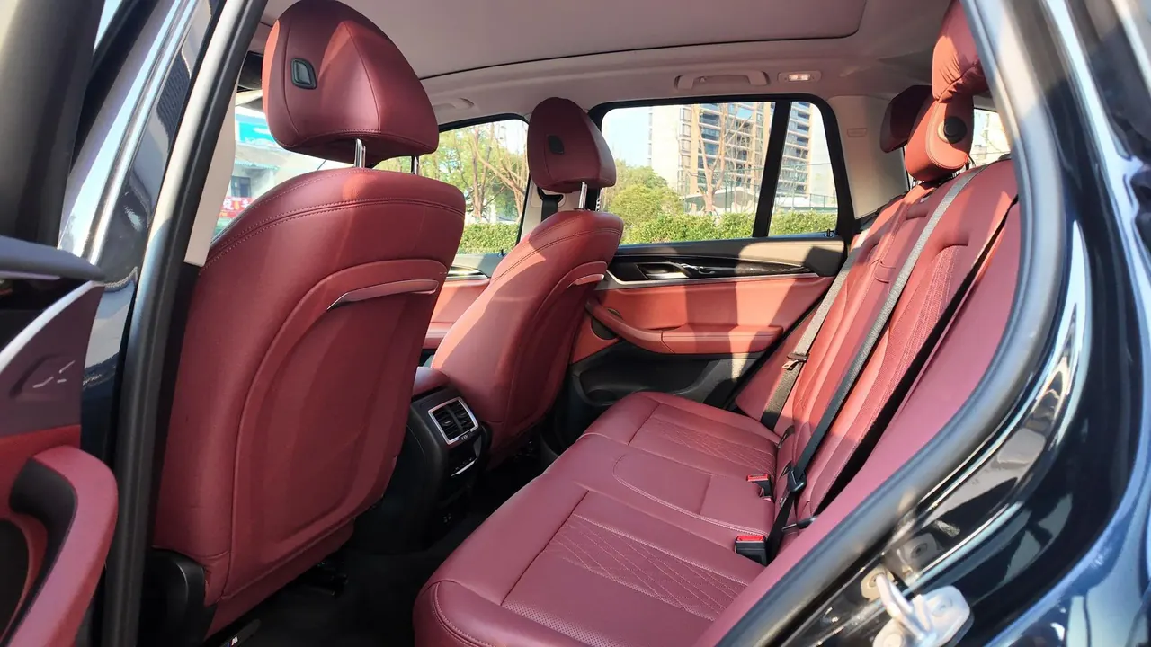 BMW 2022 X3 xDrive25i 2.0T M sports suit automatic gear 10