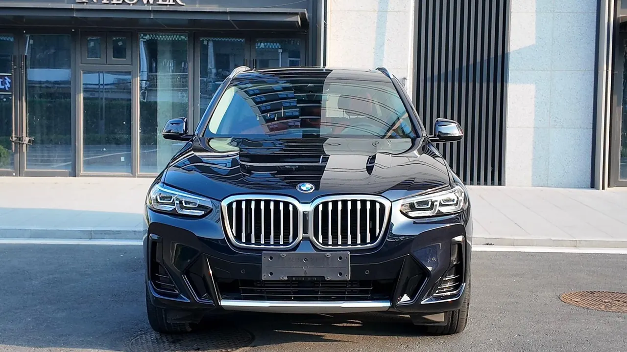 BMW 2022 X3 xDrive25i 2.0T M sports suit automatic gear 2