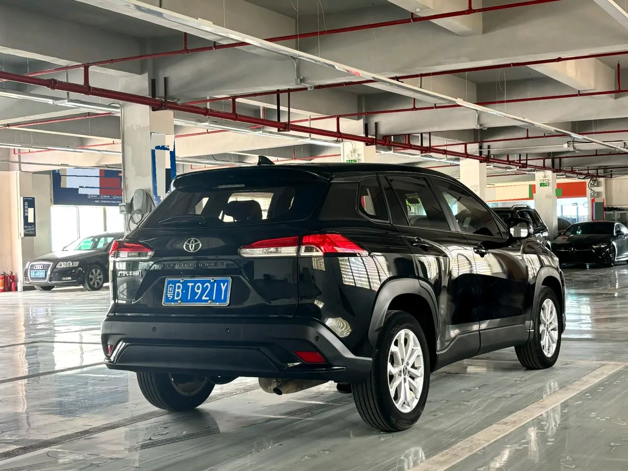 Toyota 2022 Front Landa 2.0 Stepless Premium Edition Automatic Gear 3