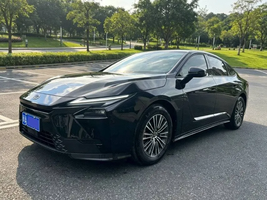 Lexus ES (Imported) 2026 ES300h 2.0 Stepless Automatic Gear - View 1