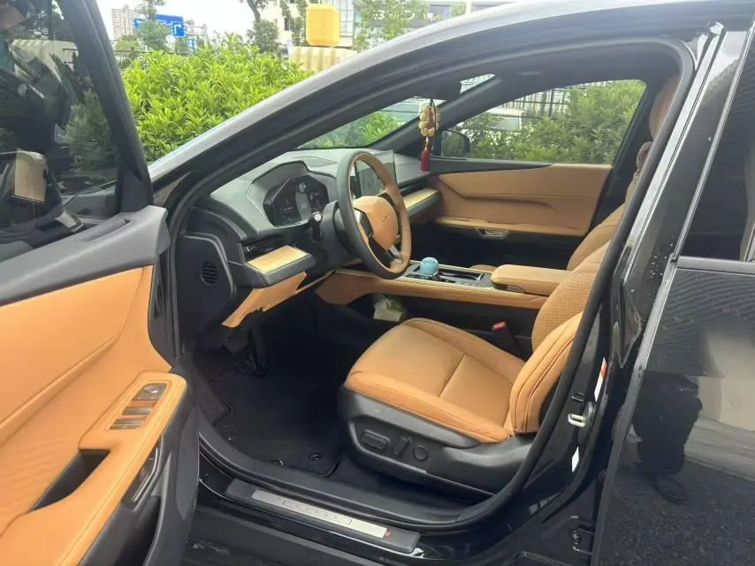 Lexus ES (Imported) 2026 ES300h 2.0 Stepless Automatic Gear 5