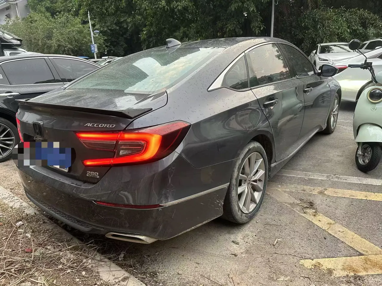 Honda 2022 10th Generation Accord 1.5T Stepless 260TURBO Deluxe Automatic Gear 3