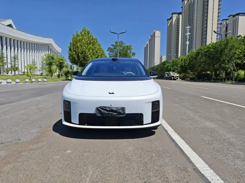 Li 2025 i8 Standard Edition Automatic Gear 2