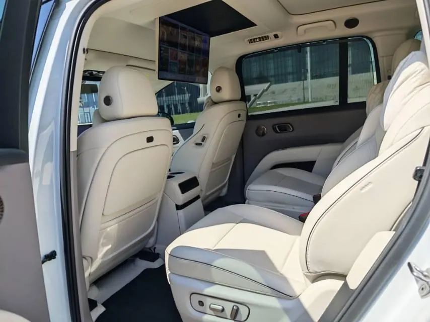 Li 2025 i8 Standard Edition Automatic Gear 5