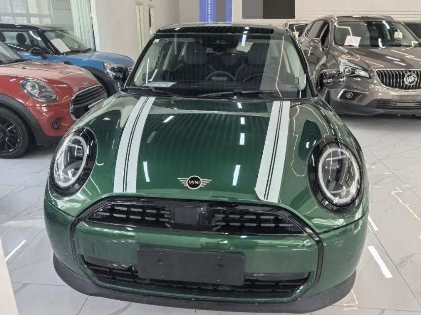 MINI Mini 5-Door (Imported) 2025 Mini Cooper 1.5T Classic Auto 2