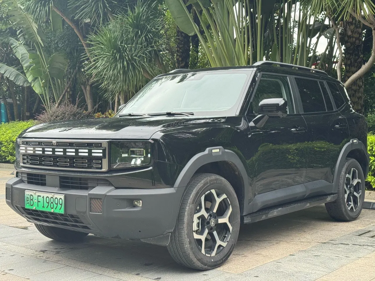 Jetour 2025 ShanHai T1 C- DM 1.5T 150km Haihai Automatic Gear - View 1