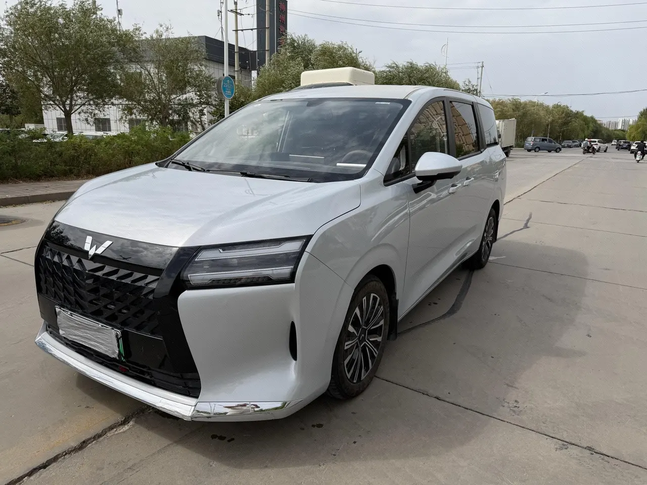 WuLing 2024 Starlight S 1.5 Stepless 130km Pilot Automatic Gear - View 1