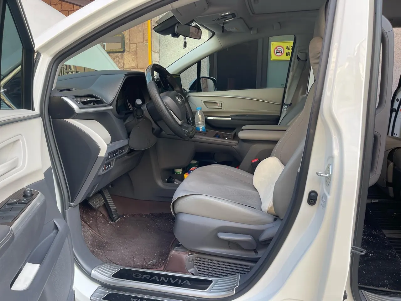 Toyota 2024 Grevia HYBRID 2.5 Stepless Comfort Edition Automatic Transmission 6