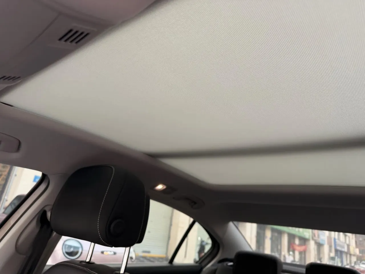 Volkswagen 2020 Magotan 2.0TSI 330TSI Premium Automatic 3