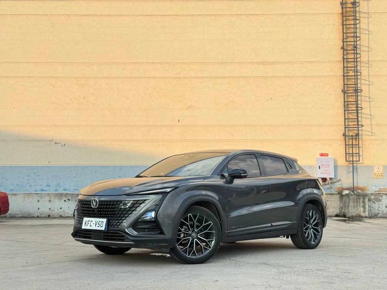ChangAn 2022 UNI-T 1.5T Flagship Automatic Gear - View 1