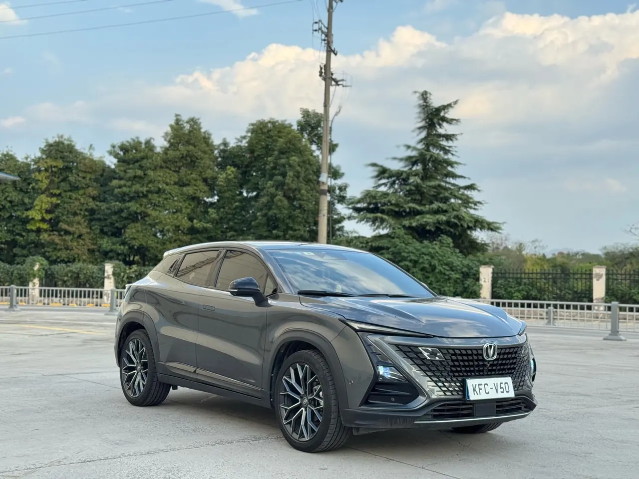 ChangAn 2022 UNI-T 1.5T Flagship Automatic Gear 3