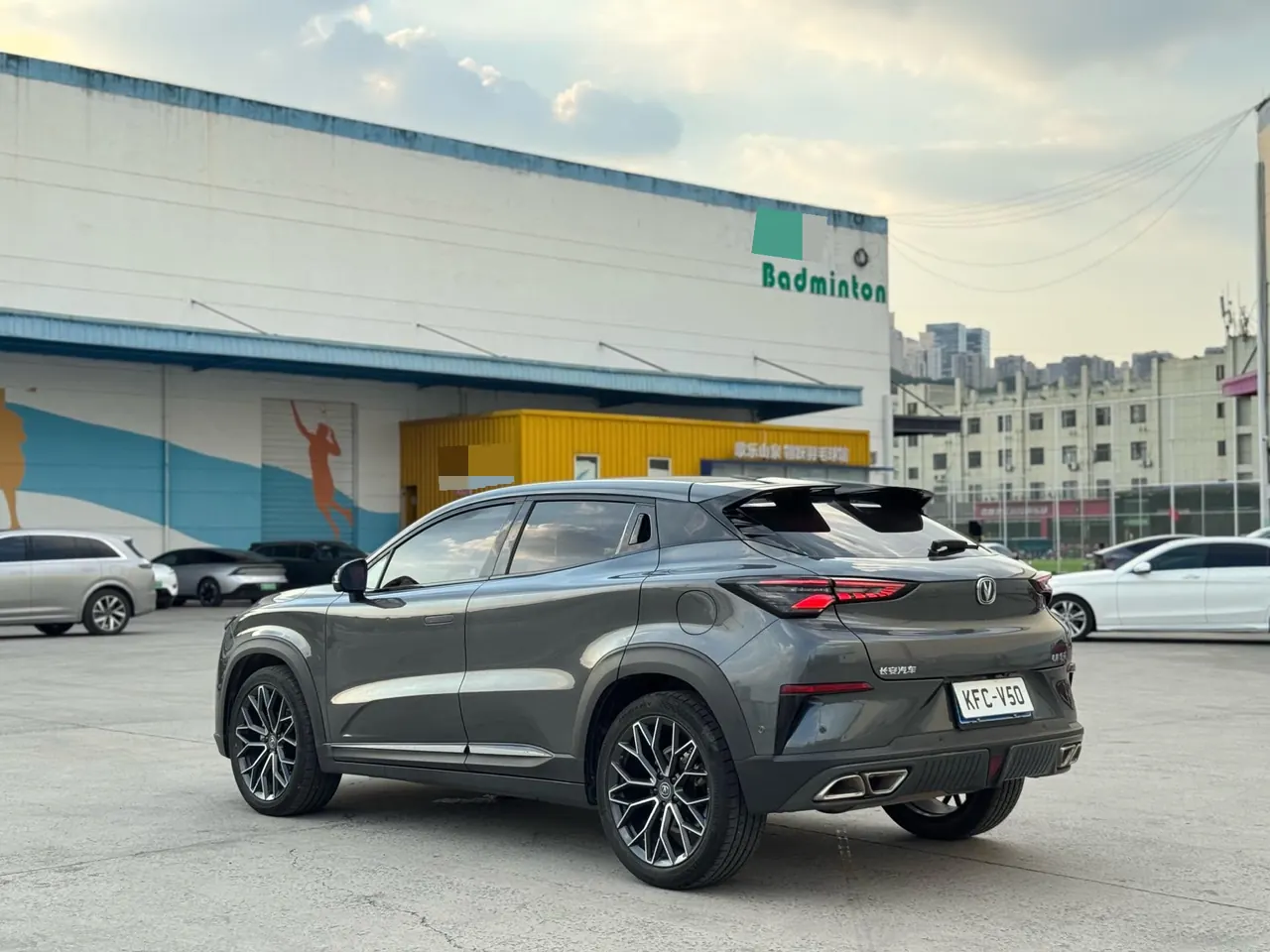 ChangAn 2022 UNI-T 1.5T Flagship Automatic Gear 4