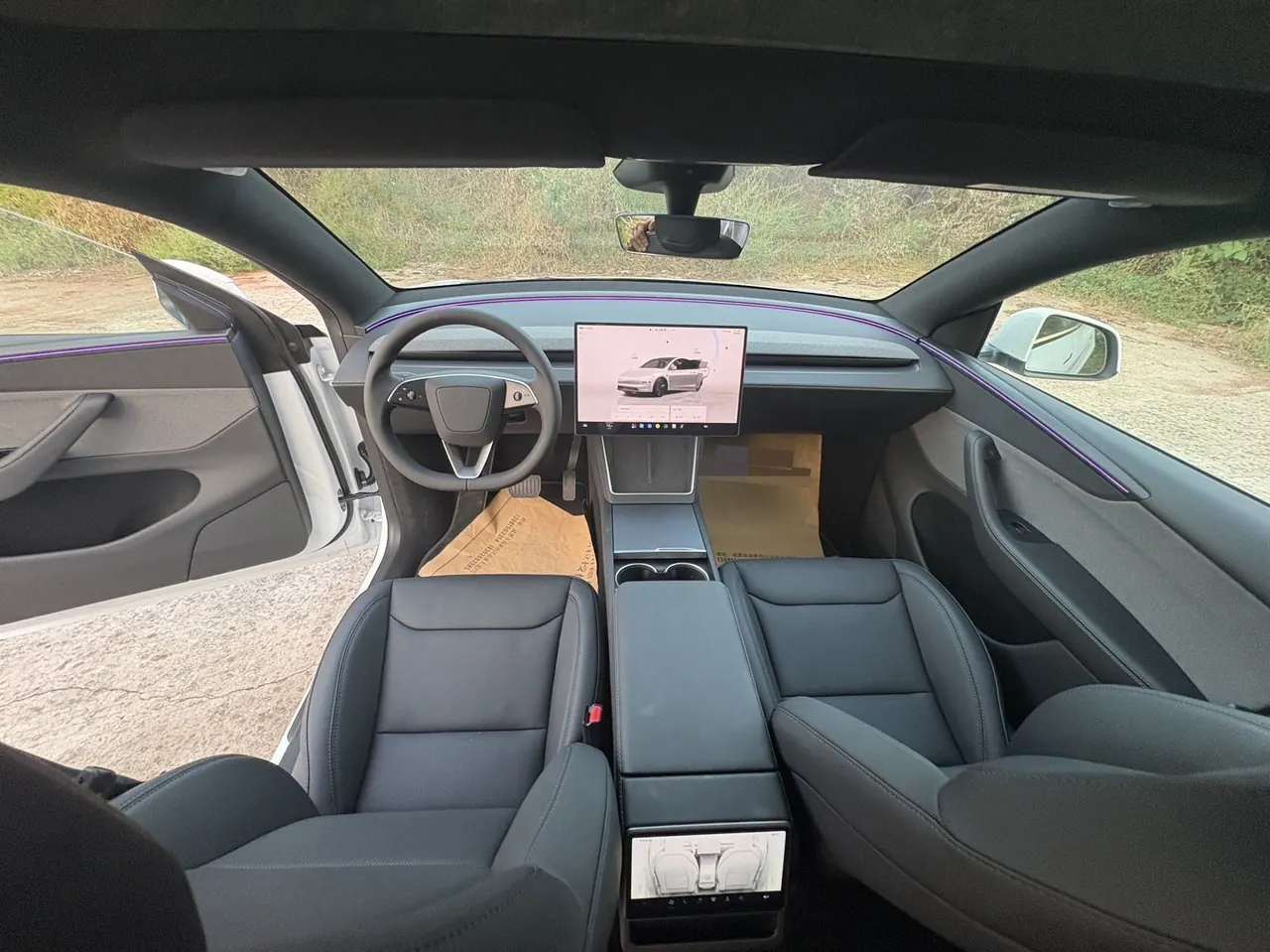 Tesla 2026 Model Y Rear-Wheel-Drive Automatic 7