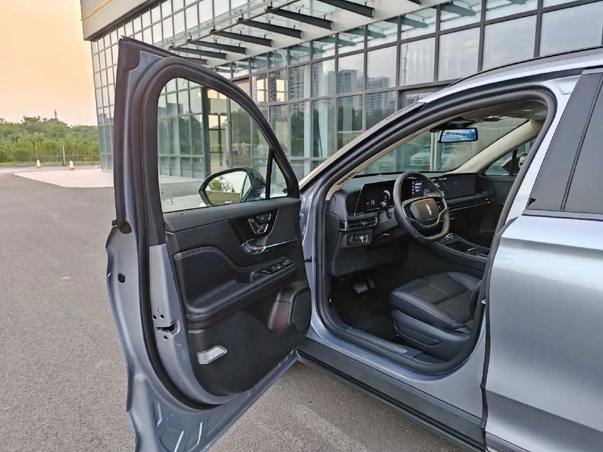 Lincoln 2024 adventurer 1.5T stepless two-wheel drive exclusive automatic gear 14