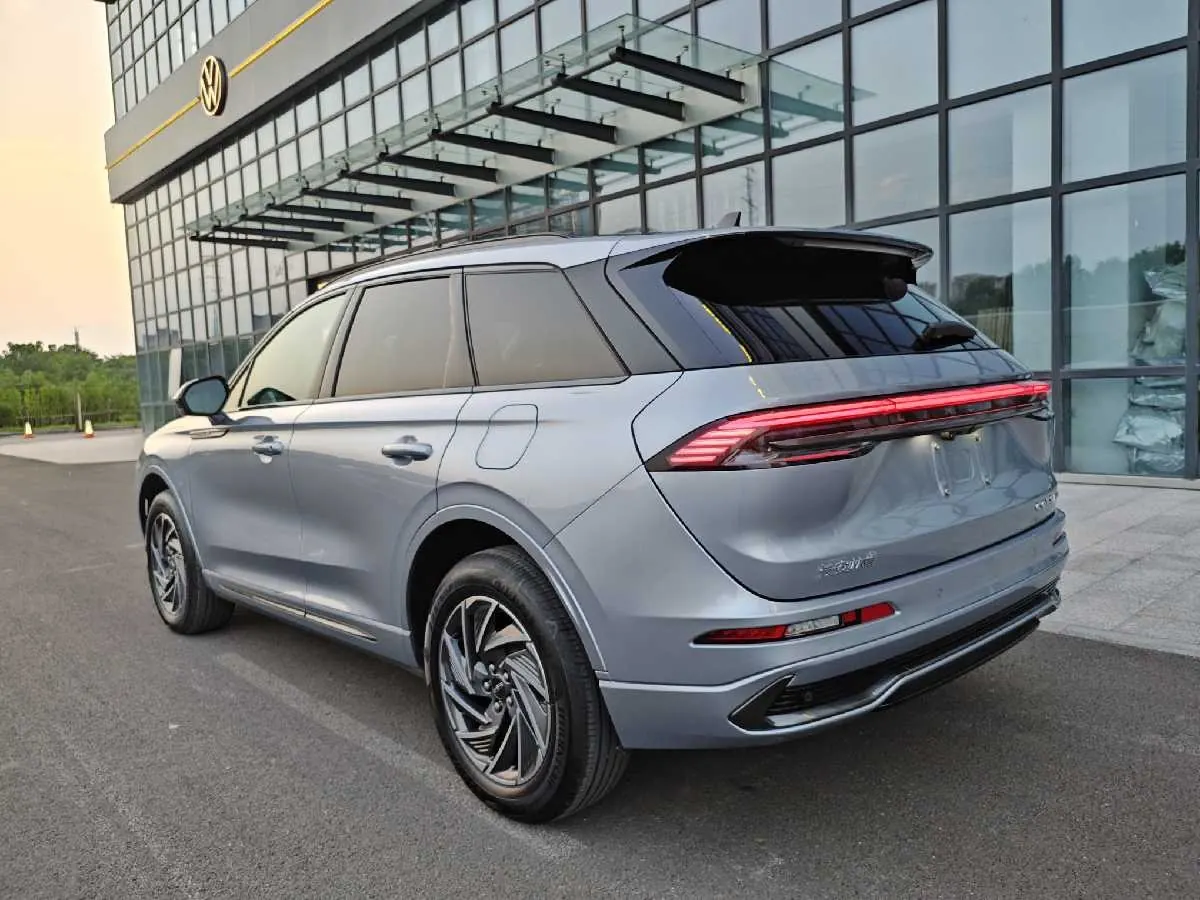 Lincoln 2024 adventurer 1.5T stepless two-wheel drive exclusive automatic gear 4