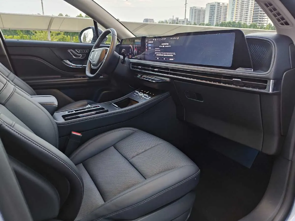 Lincoln 2024 adventurer 1.5T stepless two-wheel drive exclusive automatic gear 9