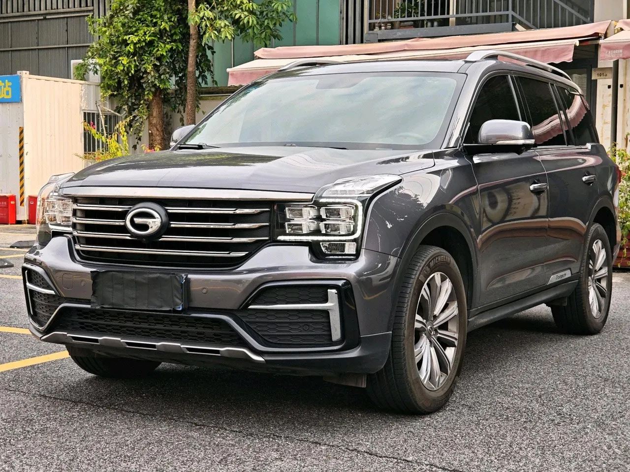 Chuanqi 2020 GS8 2.0T 390T Two-Drive Deluxe Zhilian Edition Seven-seat Automatic Gear - View 1