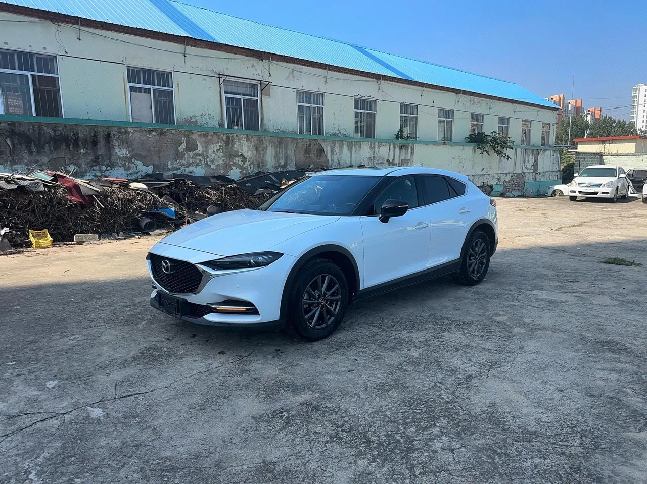 Mazda 2020 CX-4 100.00g Drive Blue Sky Leading Edition Automatic Gear - View 1