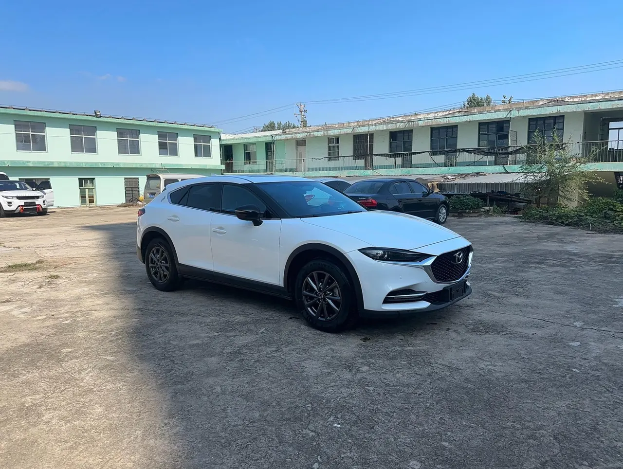 Mazda 2020 CX-4 100.00g Drive Blue Sky Leading Edition Automatic Gear 3