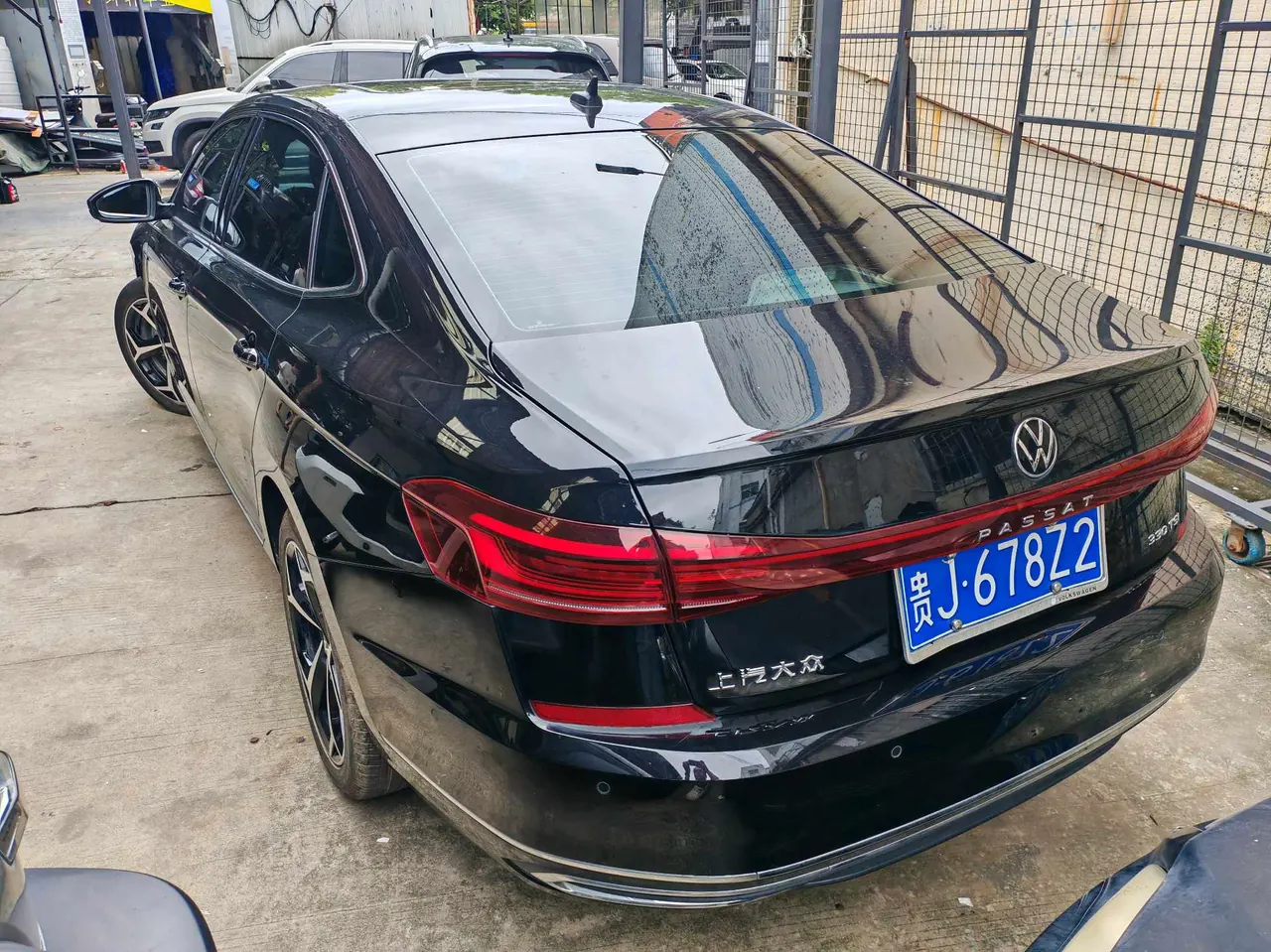 Volkswagen 2023 Passat 2.0TSI 330TSI Elite Edition Automatic 4