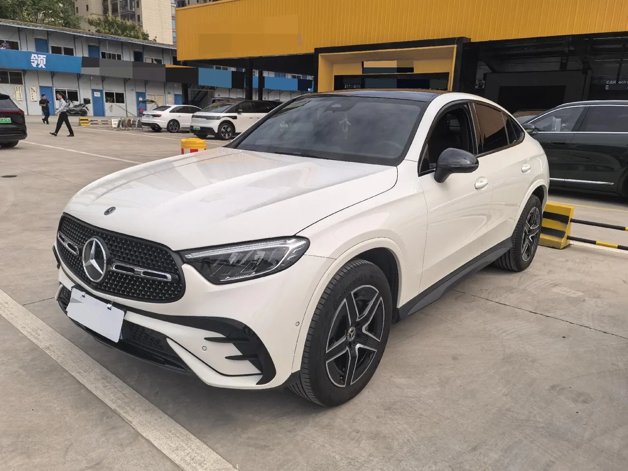 Mercedes Benz GLC (Imported) 2024 GLC 260 Coupe 4MATIC 2.0T Automatic - View 1