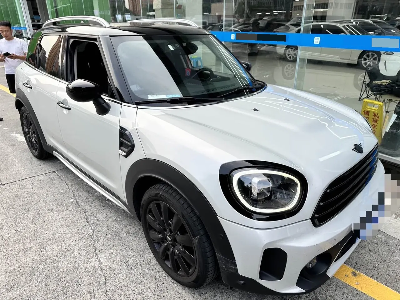 MINI Countryman (Imported) 2022 Cooper Countryman 1.5T Connoisseur Automatic Gear 2