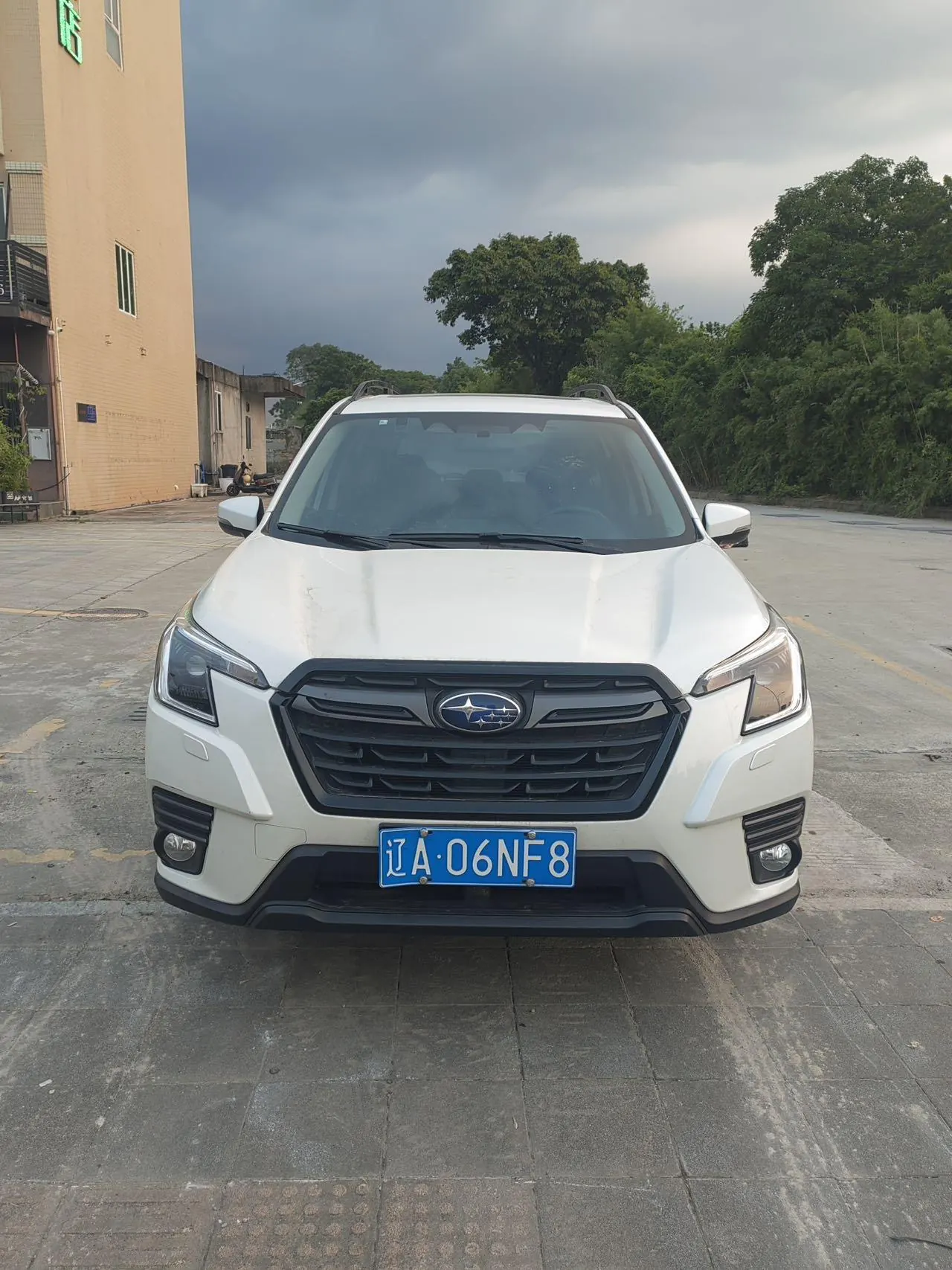 Subaru Forester (Imported) 2022 Forester 2.0i Stepless Deluxe Edition EyeSight Automatic 3