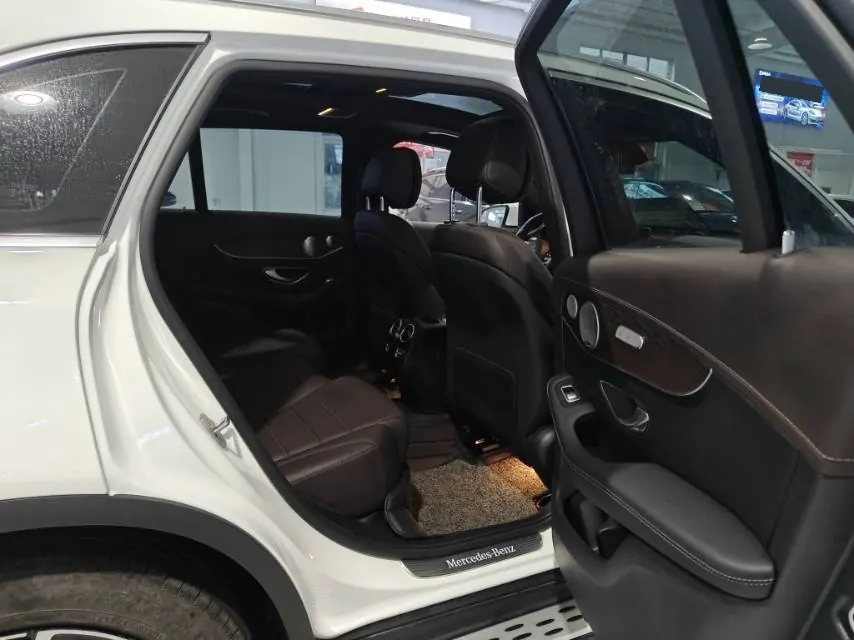 Mercedes Benz 2022 GLC 300 L 4MATIC 2.0T Dynamic (Modified) Automatic Gear 6