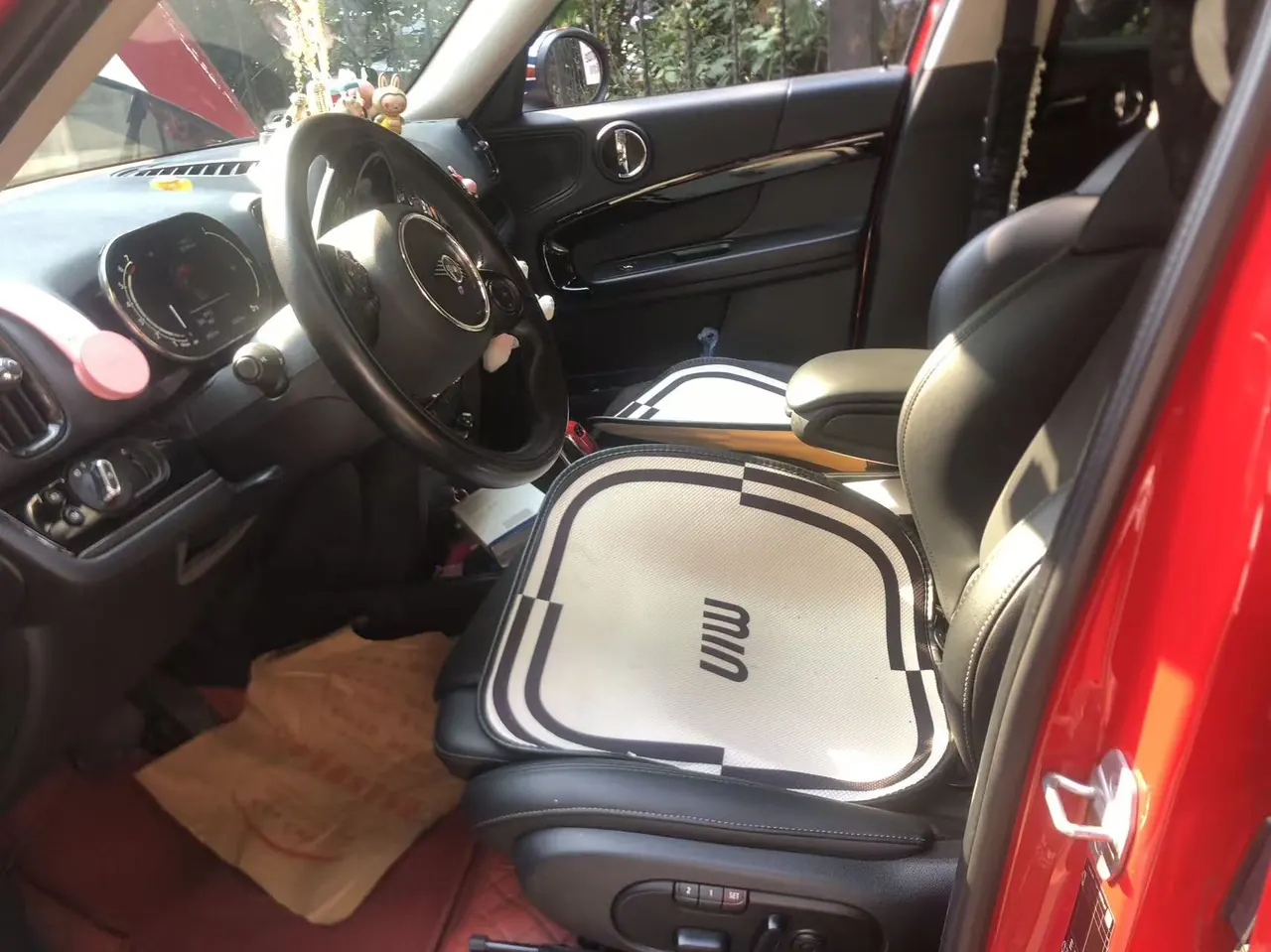MINI Countryman (Imported) 2021 Cooper Countryman All 4 1.5T Connoisseur Automatic Gear 5