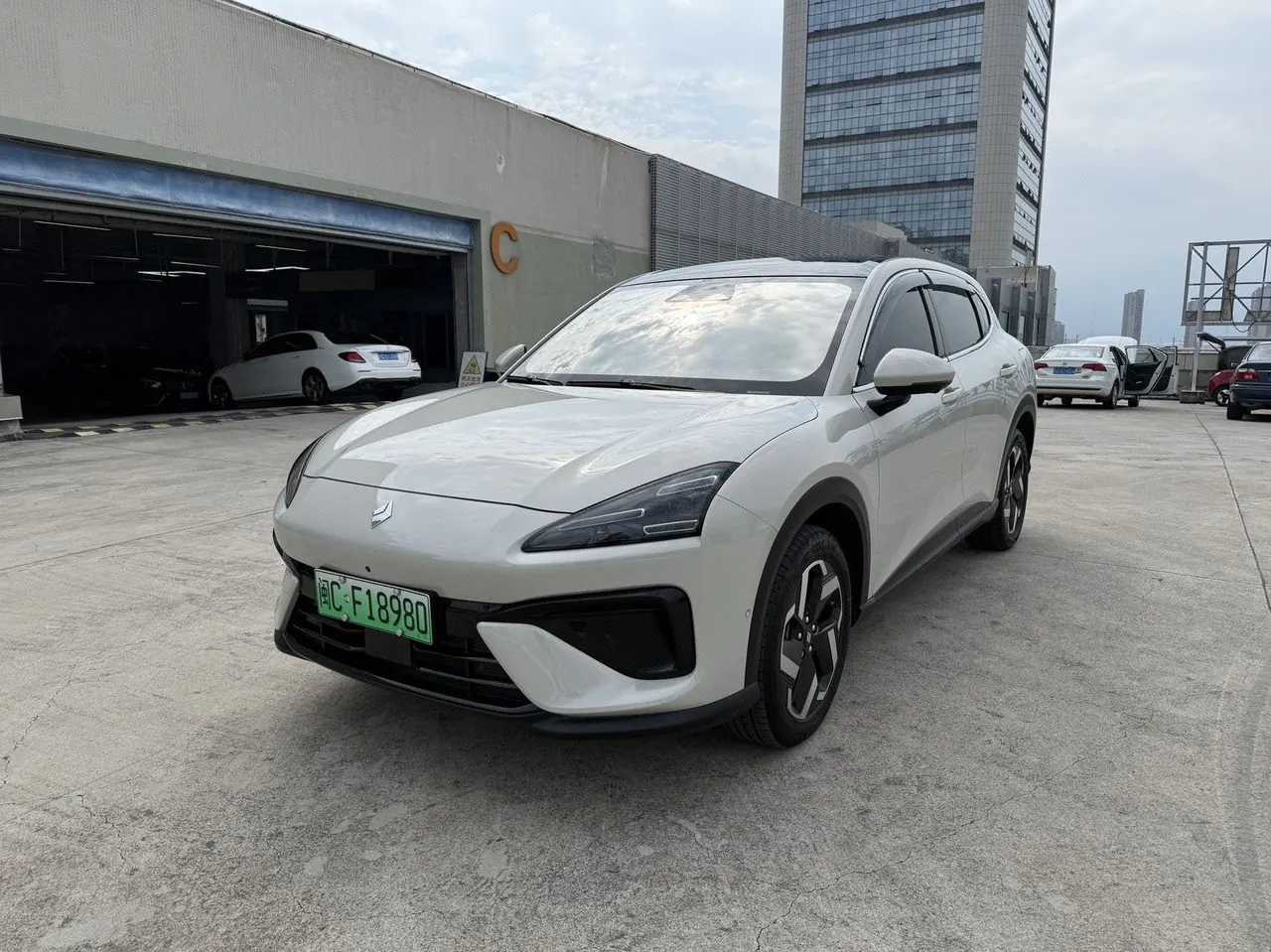 BaoJun 2024 Yunhai 1.5 60km automatic gear - View 1
