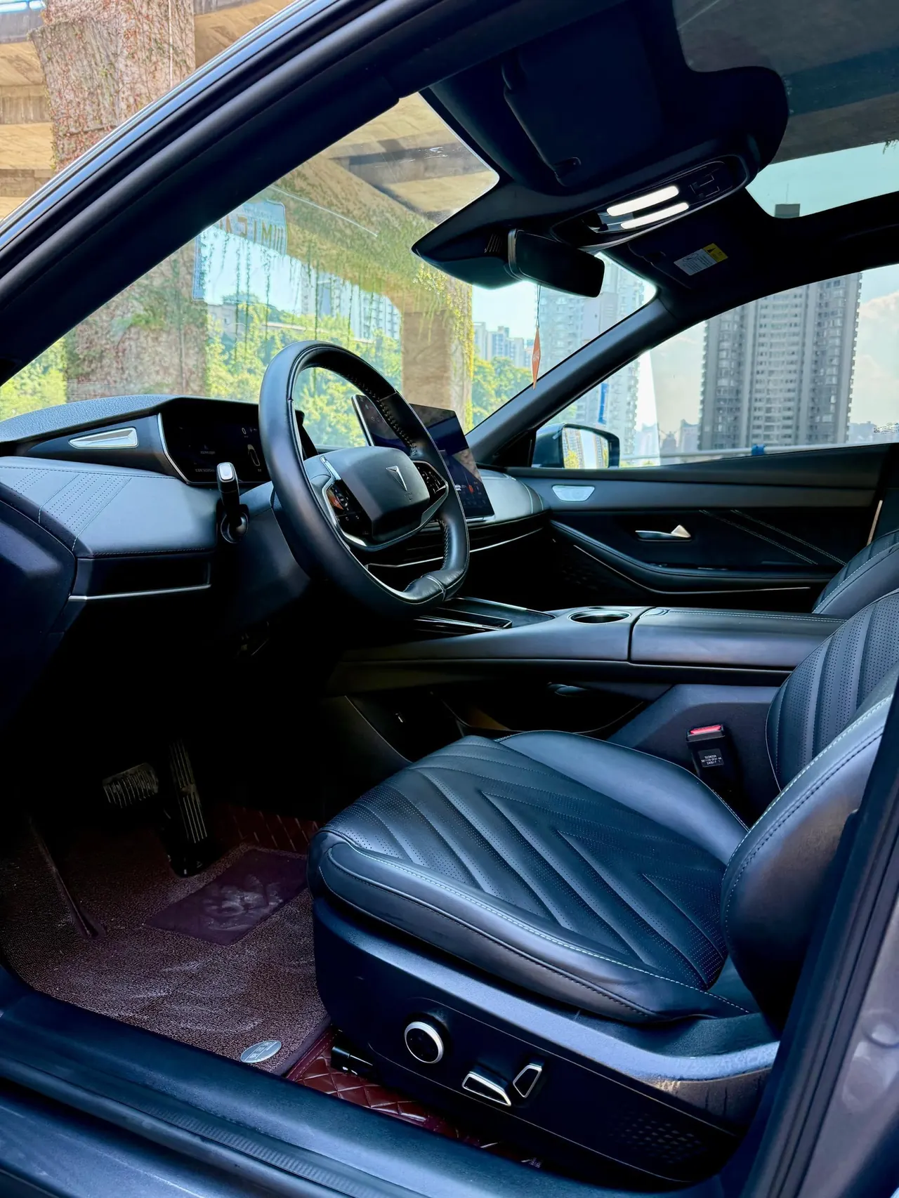 ChangAn Deepal 2023 SL 03 200Max Range-extended Automatic Gear 4