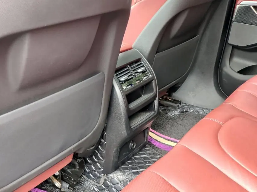 BMW X6 (Imported) 2023 X6 xDrive30i 48V 2.0T M Sports Suit Automatic Gear 6