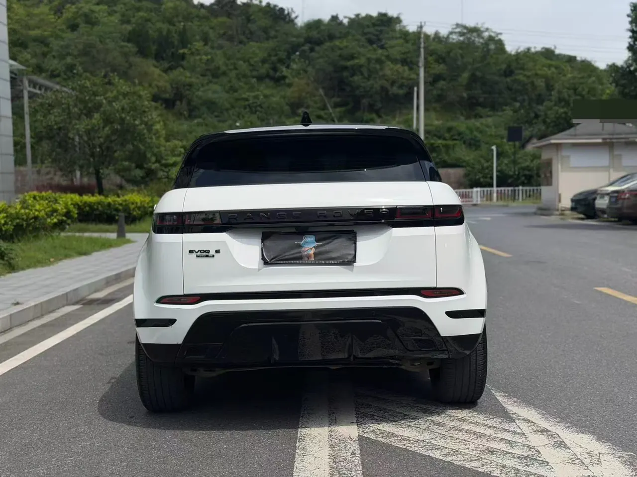 Land Rover 2021 evoque 48V 2.0T 249PS R-DYNAMIC S obsidian black sports technology edition automatic gear 8