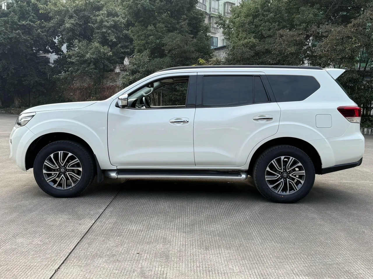Nissan 2020 Tuda 2.5 Four-wheel Drive Flagship Automatic Gear 3