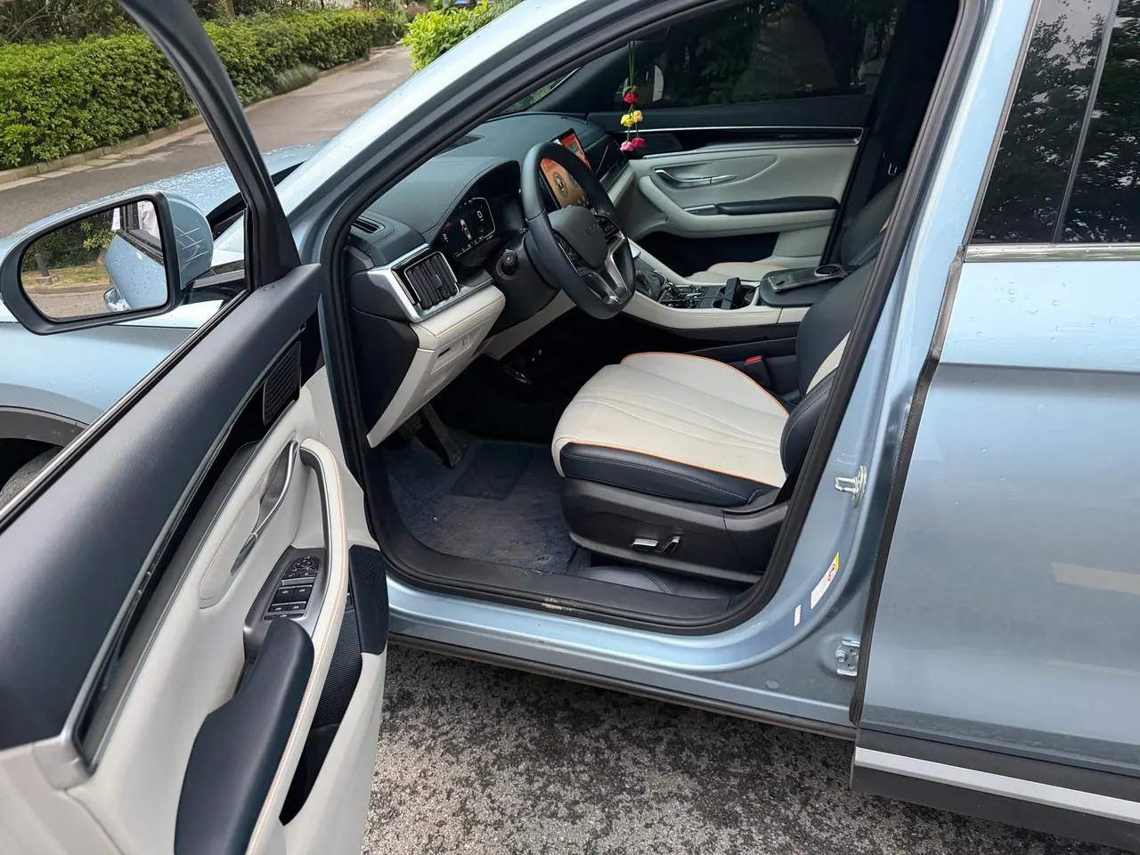 BYD 2023 Song PLUS DM-i 1.5 Stepless Champion Edition 110KM Flagship PLUS Automatic Gear 11