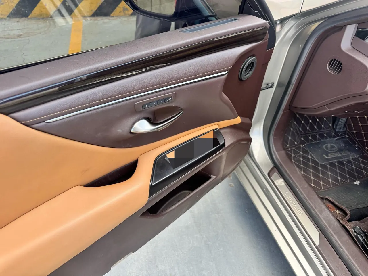 Lexus ES (Imported) 2020 ES200 2.0 Stepless Deluxe Edition Automatic Gear 5