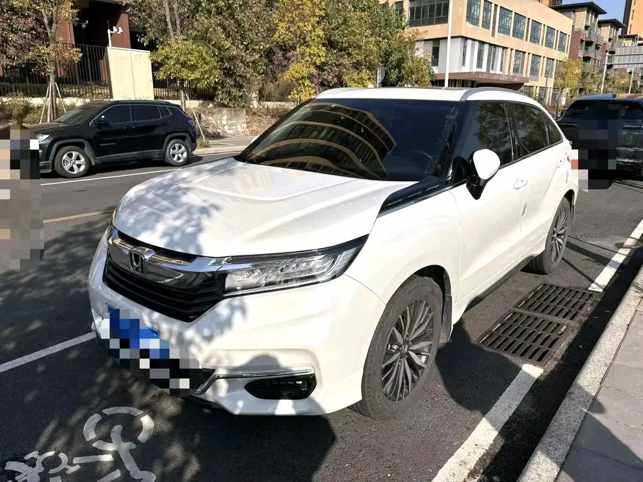 Honda 2020 Crown Road 2.0T 370TURBO Four-wheel Drive Premium Edition Automatic Gear - View 1