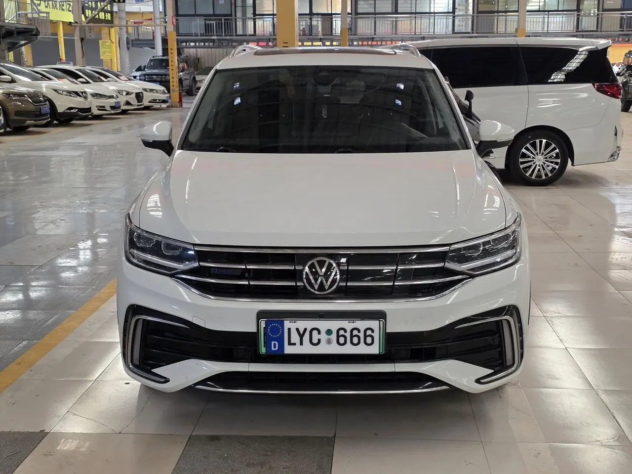Volkswagen Tiguan L New Energy 2023 Tiguan L PHEV 1.4T 430 Premium Edition Automatic Gear 2