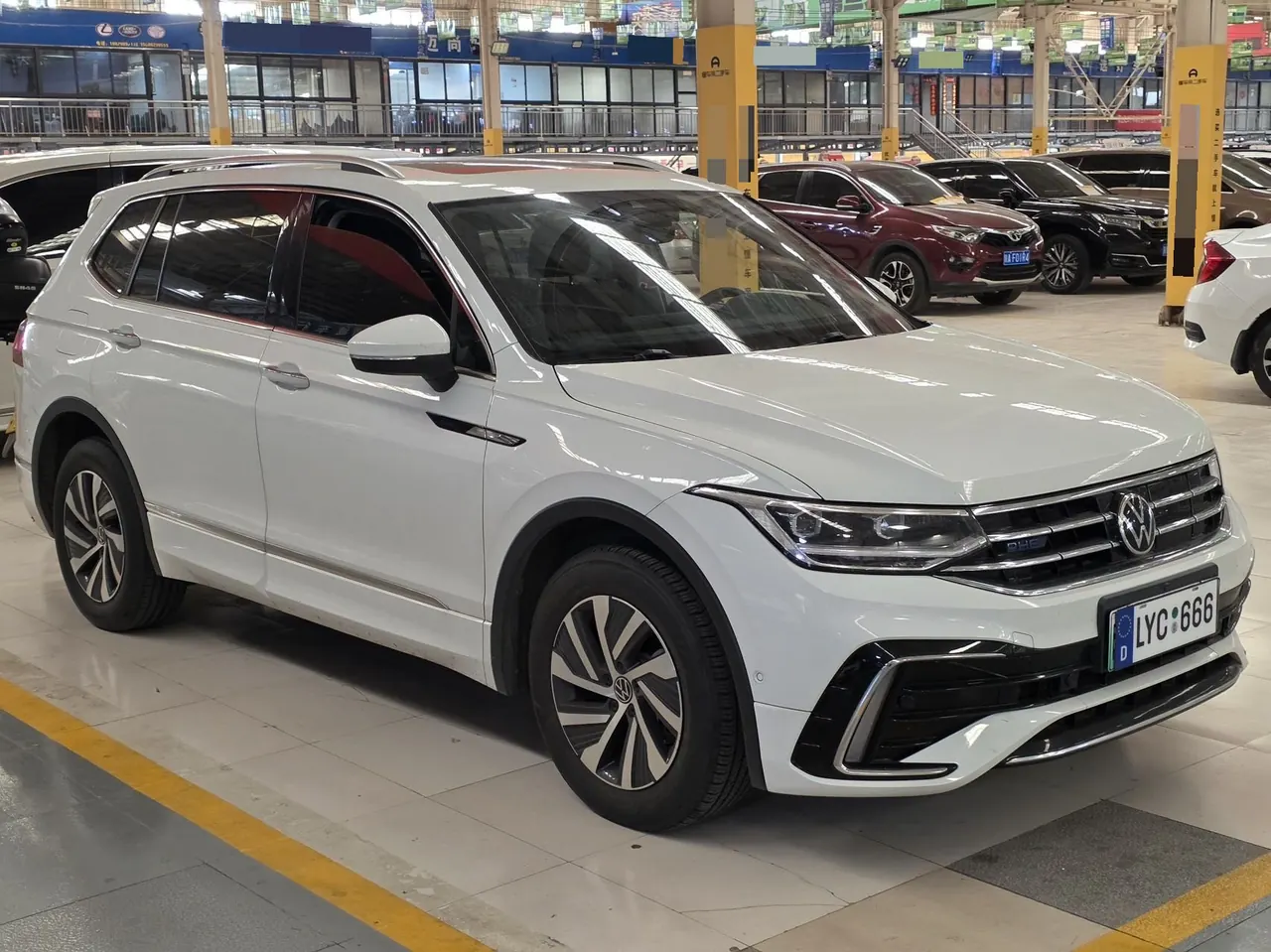 Volkswagen Tiguan L New Energy 2023 Tiguan L PHEV 1.4T 430 Premium Edition Automatic Gear 3