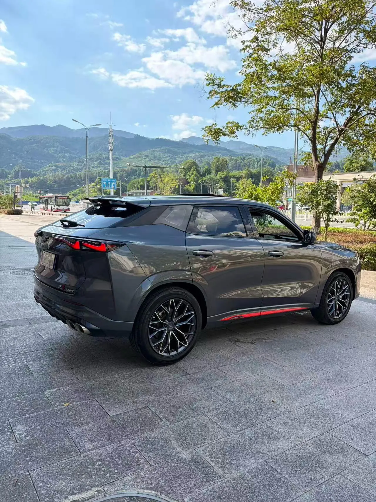 Oshan 2023 Z6 1.5T Blue Whale Zhihang Automatic Gear 9