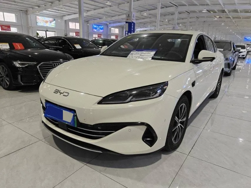 BYD 2025 seals 06 DM-i 1.5 stepless smart driving version 120KM honorable automatic gear - View 1