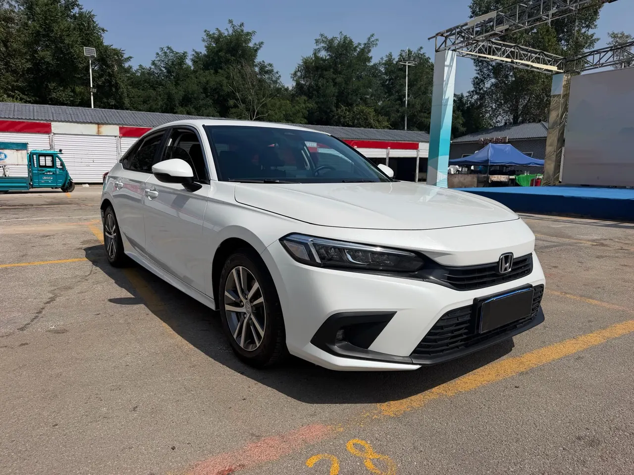 Honda 2023 Civic 1.5T CVT 240TURBO Sporty Edition Automatic 3