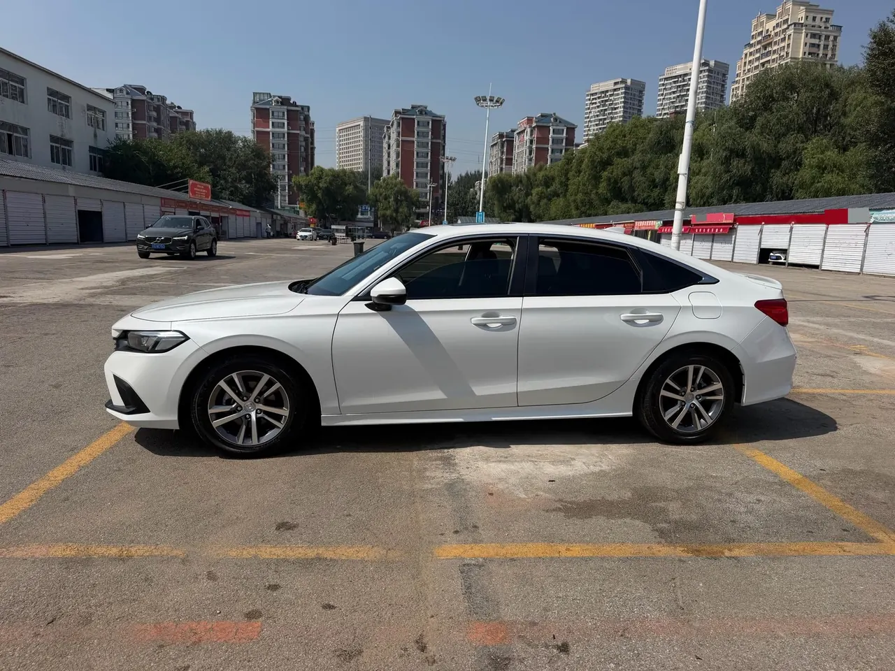 Honda 2023 Civic 1.5T CVT 240TURBO Sporty Edition Automatic 4